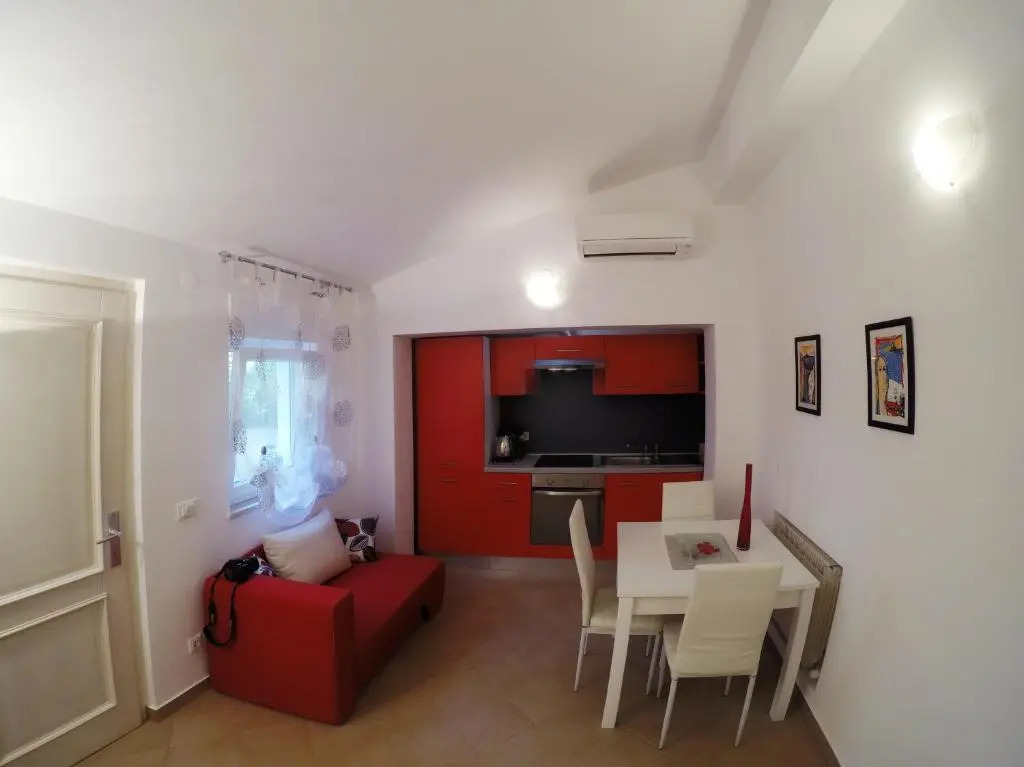 Studio Apartment Adriana