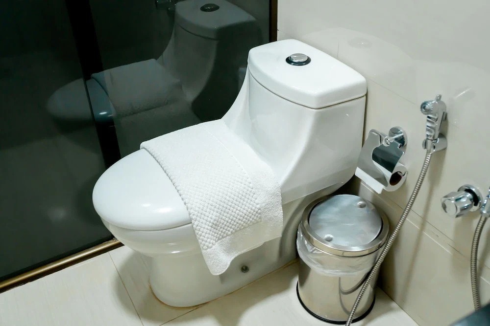 Megal Suites Hotel