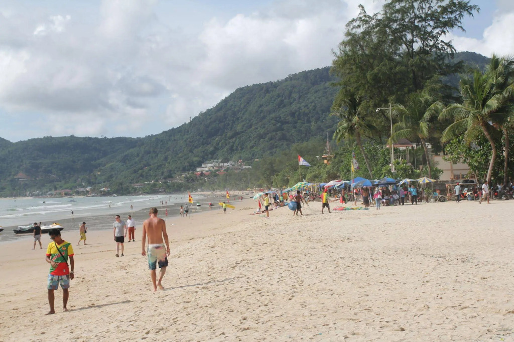 Отель Centro One Patong