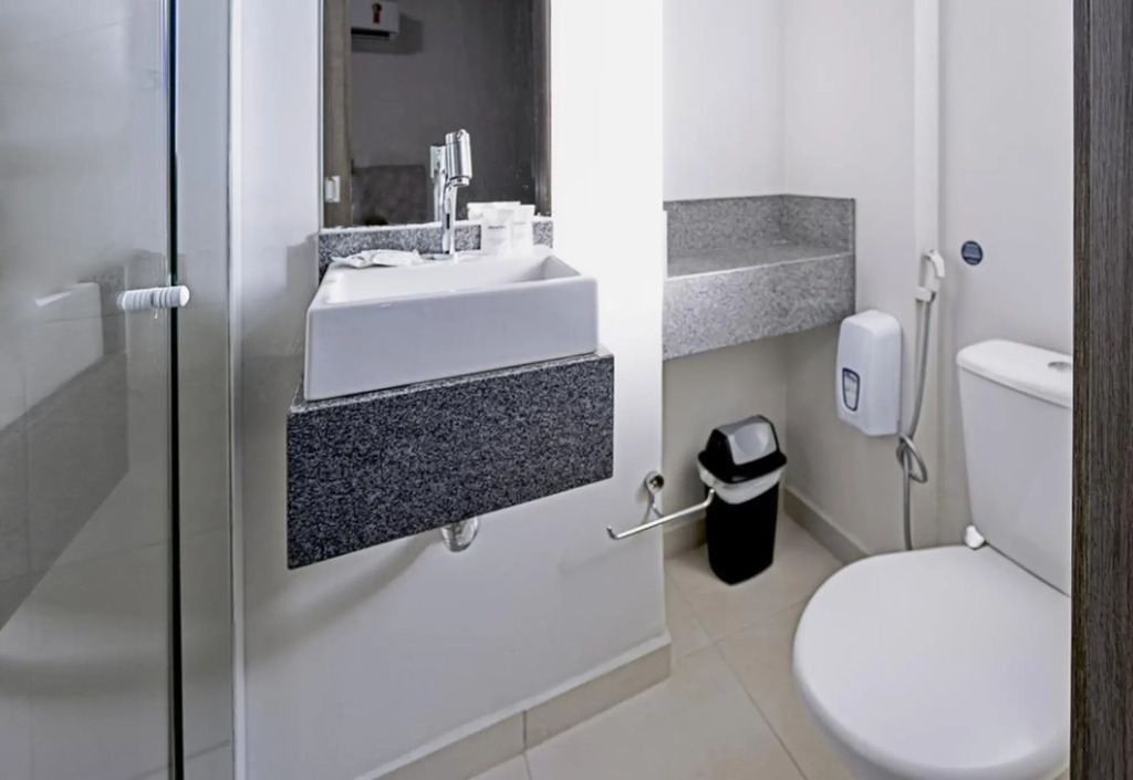 Hotel Valerim Itajaí / Navegantes