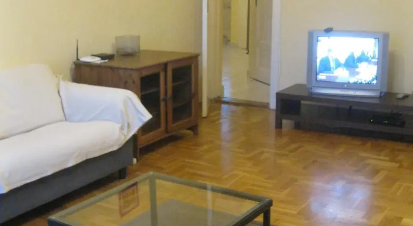 Classical Apartment in Downtown