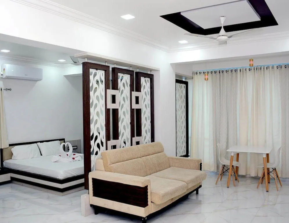 Shree Hotel