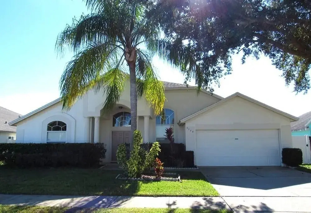 Ref 41 Stunning 4 Bed Villa With own Pool Close to Disney