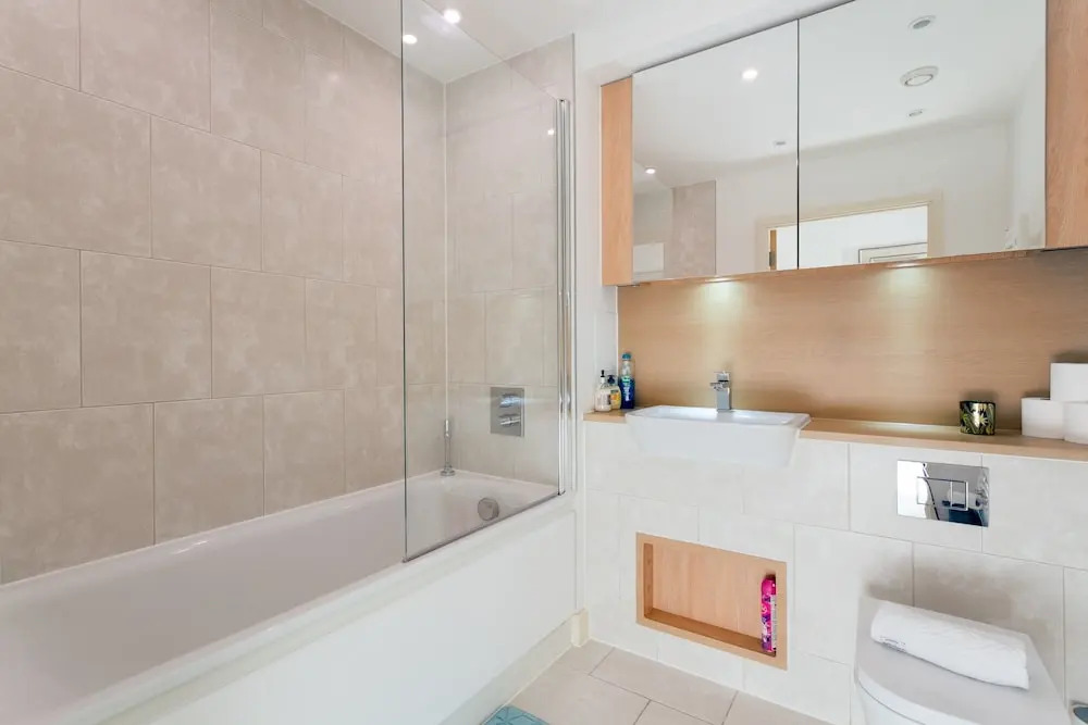 3 Bedroom Apartment With Views