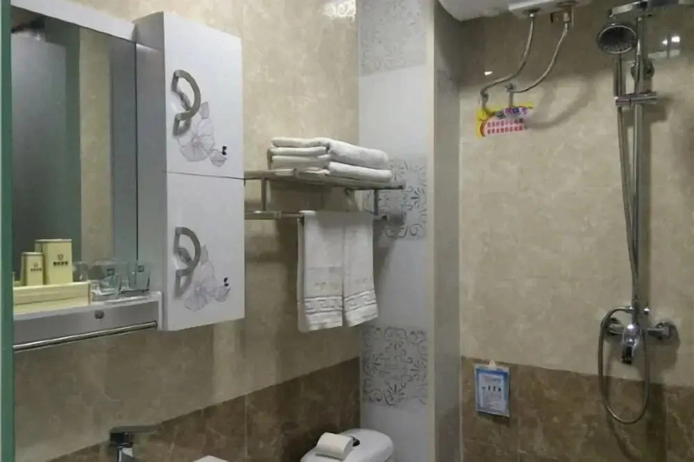 Shuang Long Hotel