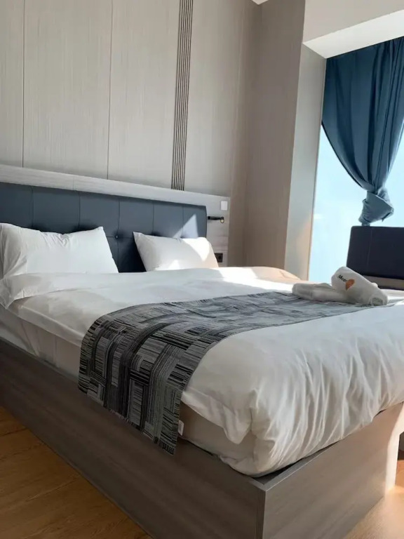 Mooncity Hotel & Boardinghouse