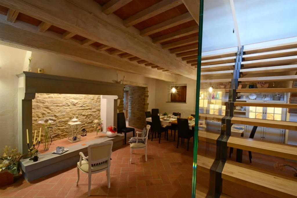 Torre La Ripa 8, Emma Villas