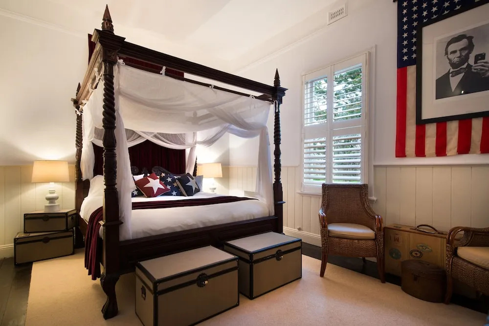The Lodge at Clunes