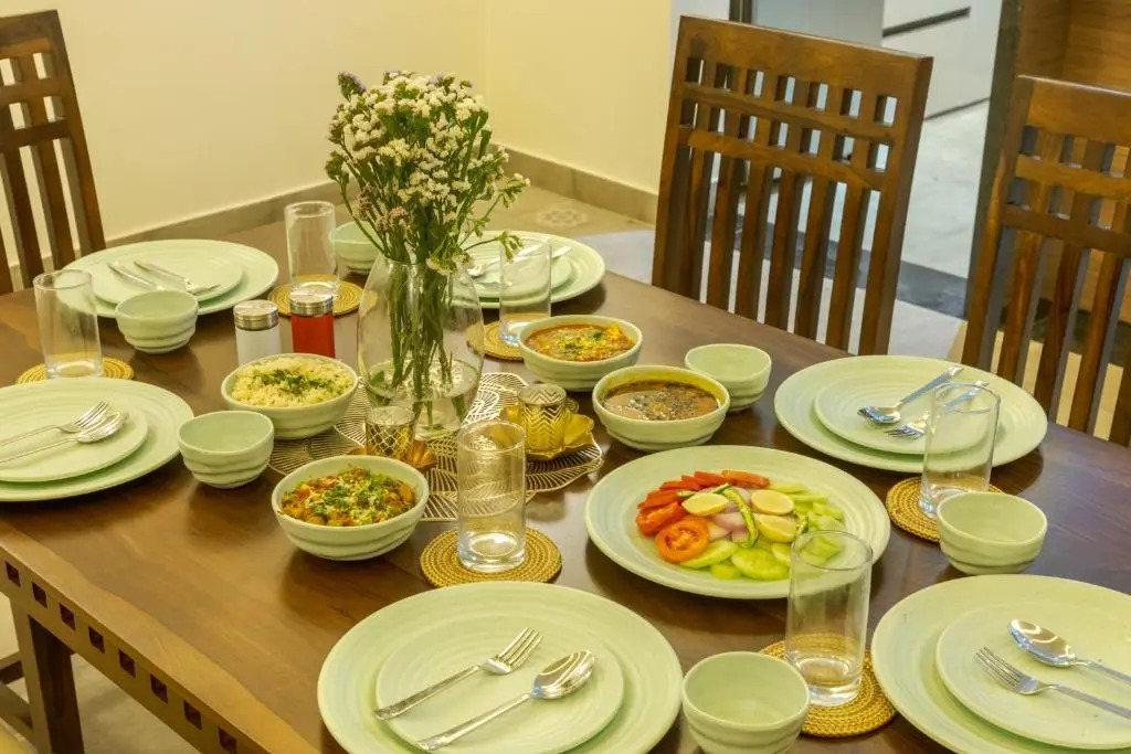 SaffronStays Pristine Manor - 8-BR Udaipur villa with private pool, garden, and event space near Fateh Sagar Lake