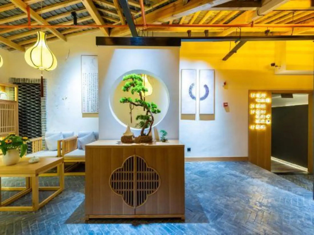 G Joyful · Meet Hotel (Nanping Pedestrian Street Jinma Biji Fang)