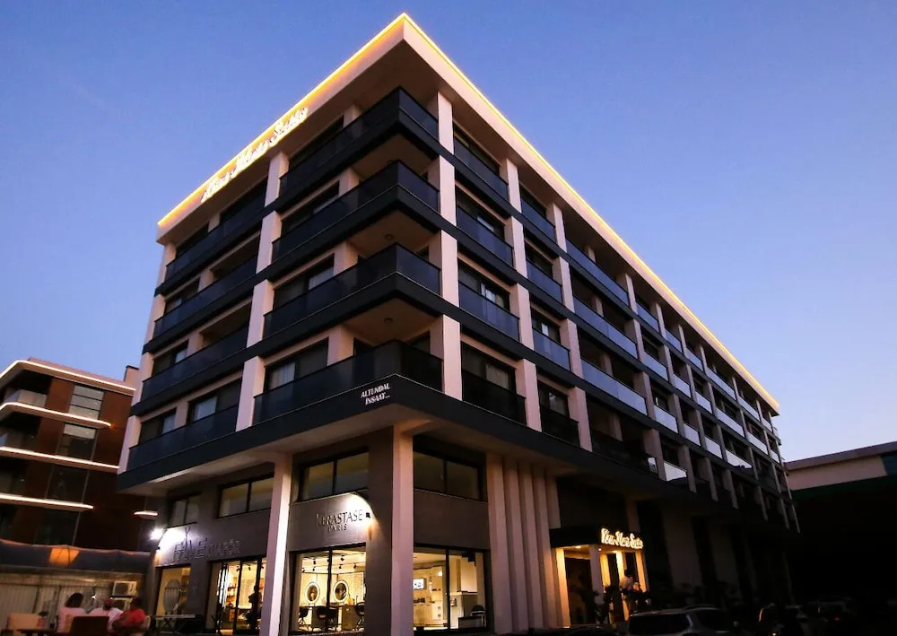 Krem Marin Otel