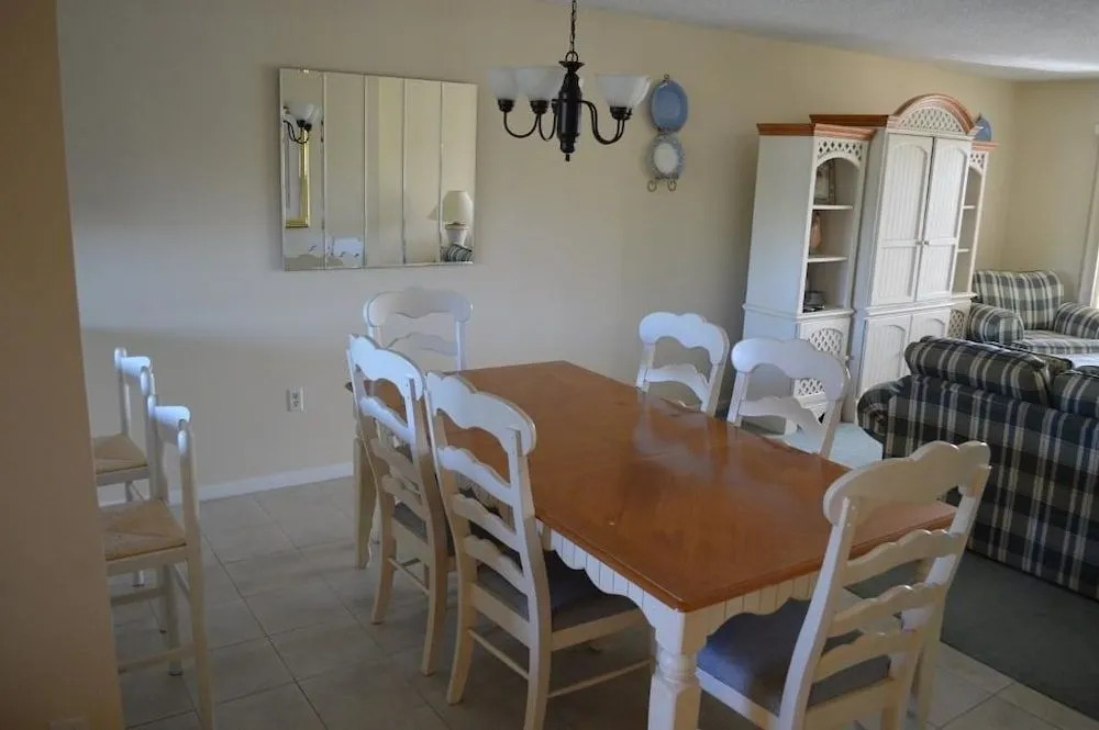 Cove II 922C 2 Bedroom Condo By Midnight Cove II