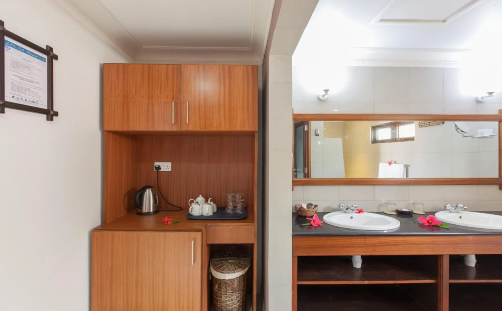 Le Relax Hotel and Restaurant