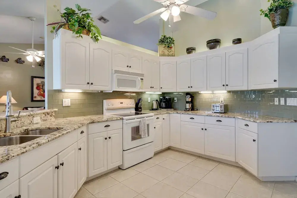 Chic Cape Coral Retreat w/ Pool & Canoe Access