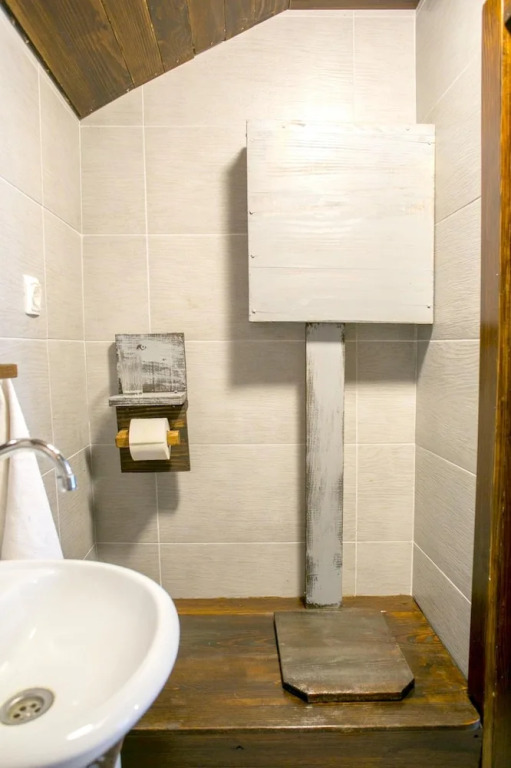 Stunning Home In Debelo Brdo I With Wifi
