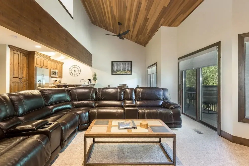 Lakeside at Deer Valley Resort - Two Bedroom Condo #1679 2 Condo