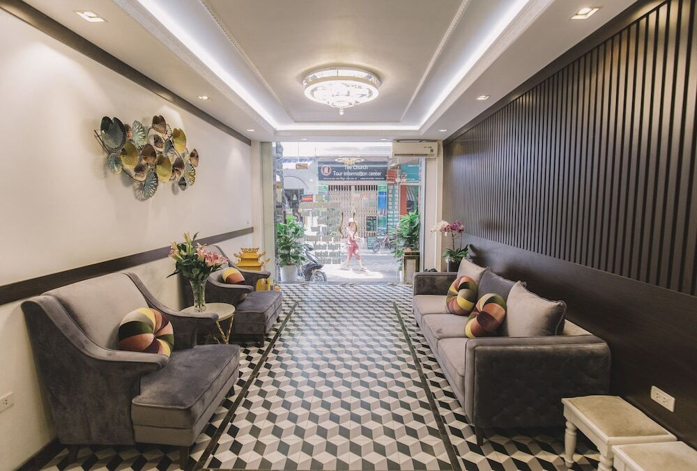 Iris Legend Hotel