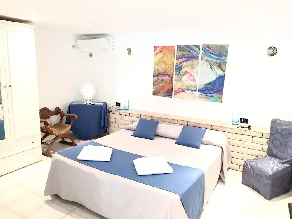 Apartment With one Bedroom in Fontane Bianche, With Wonderful sea View, Enclosed Garden and Wifi - Near the Beach