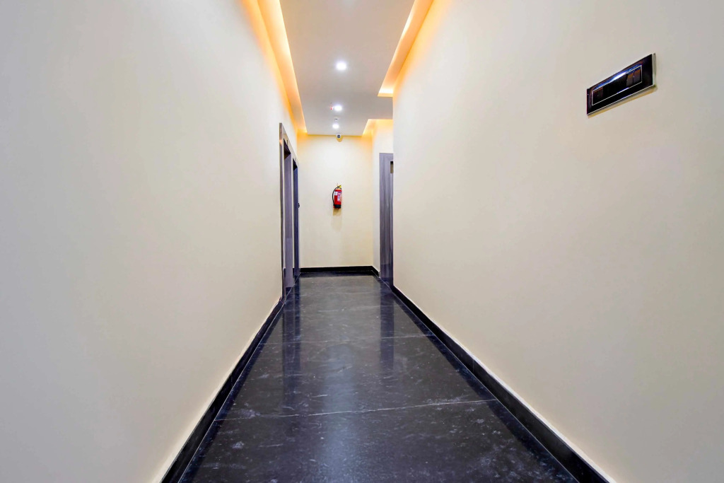 Townhouse Oak Gorakhpur Bharat Mata Mandir