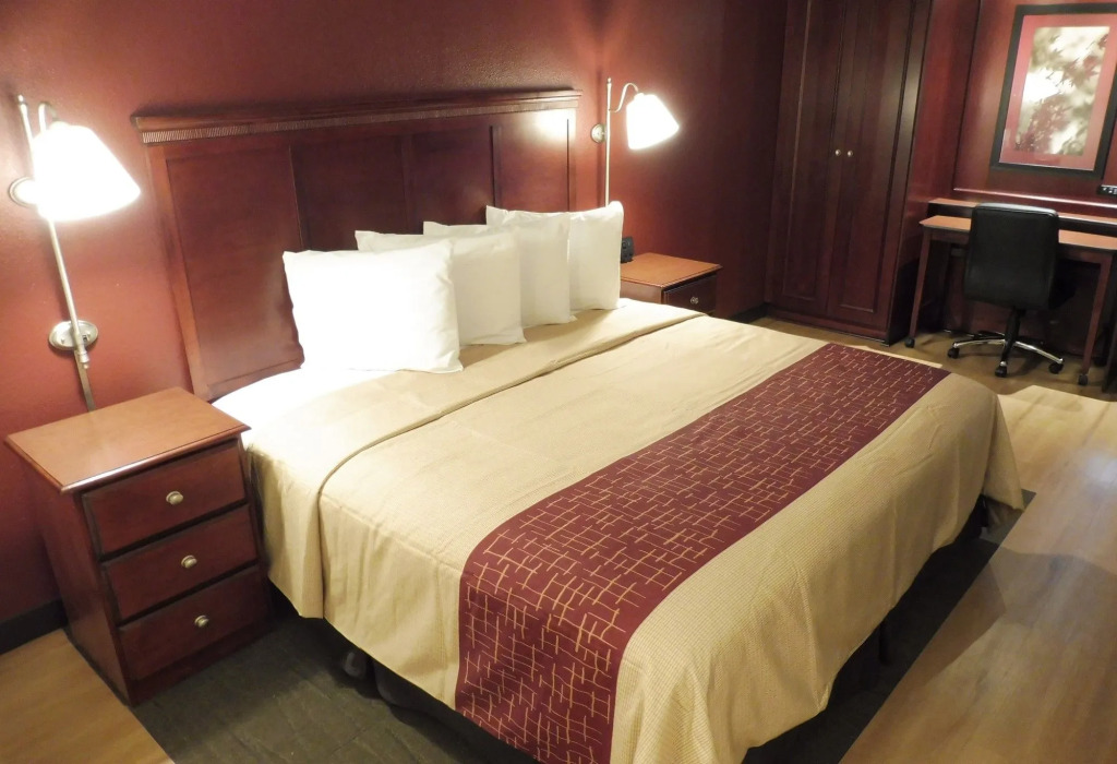 Red Roof Inn Meriden - CT