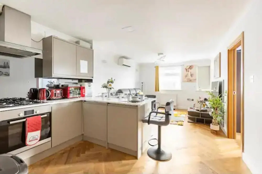 4 Guests - 2 Bedrooms - Quick Links Central London
