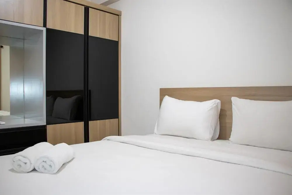 Comfort 2BR at 28th Floor Podomoro Golf View Apartment