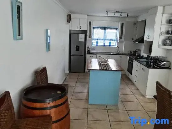 Relax in Style at La Kruger Blue, Langebaan's Premier Holiday Home