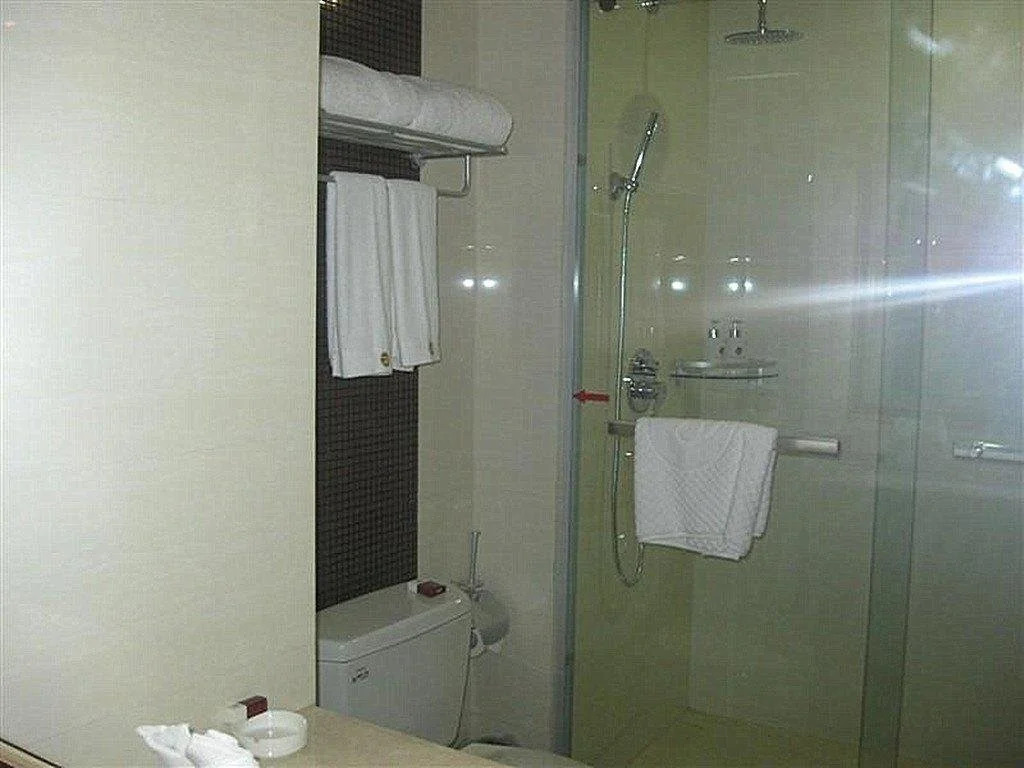 Anqing International Hotel