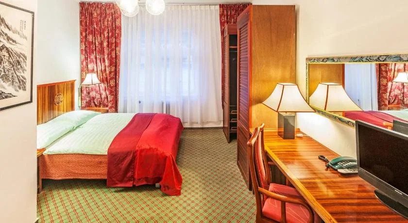 Hotel Grand