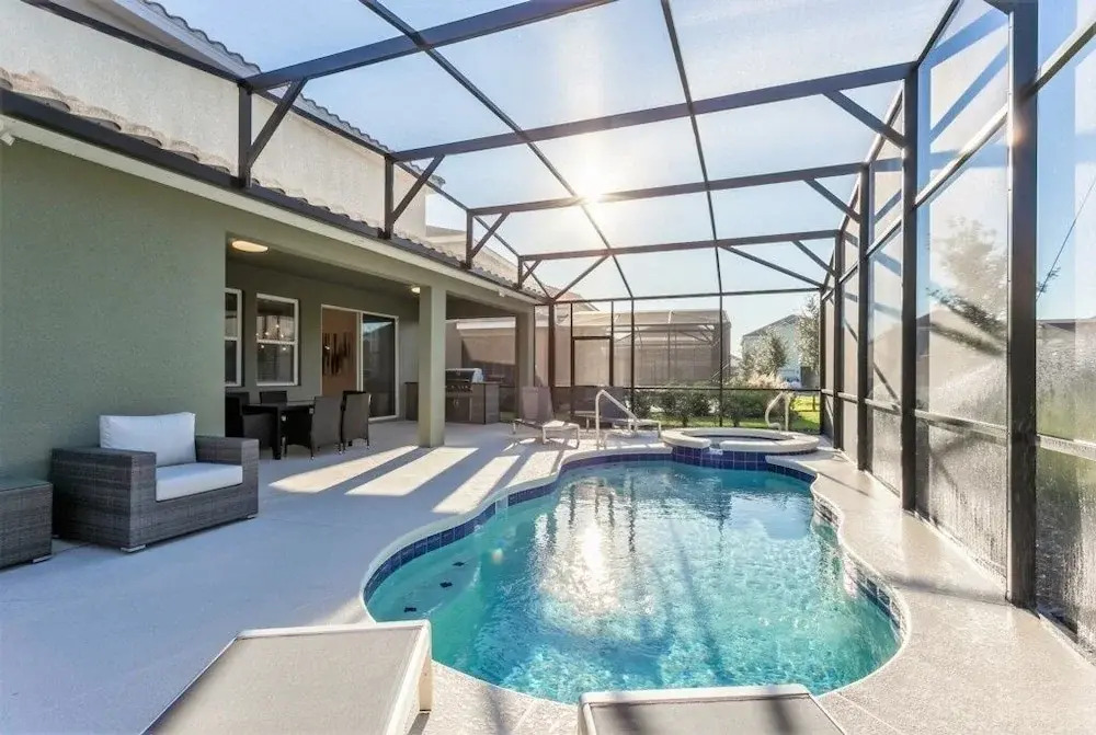 Luxury 6 Bedroom 4.Bath Home With Spa 6 Villa by RedAwning