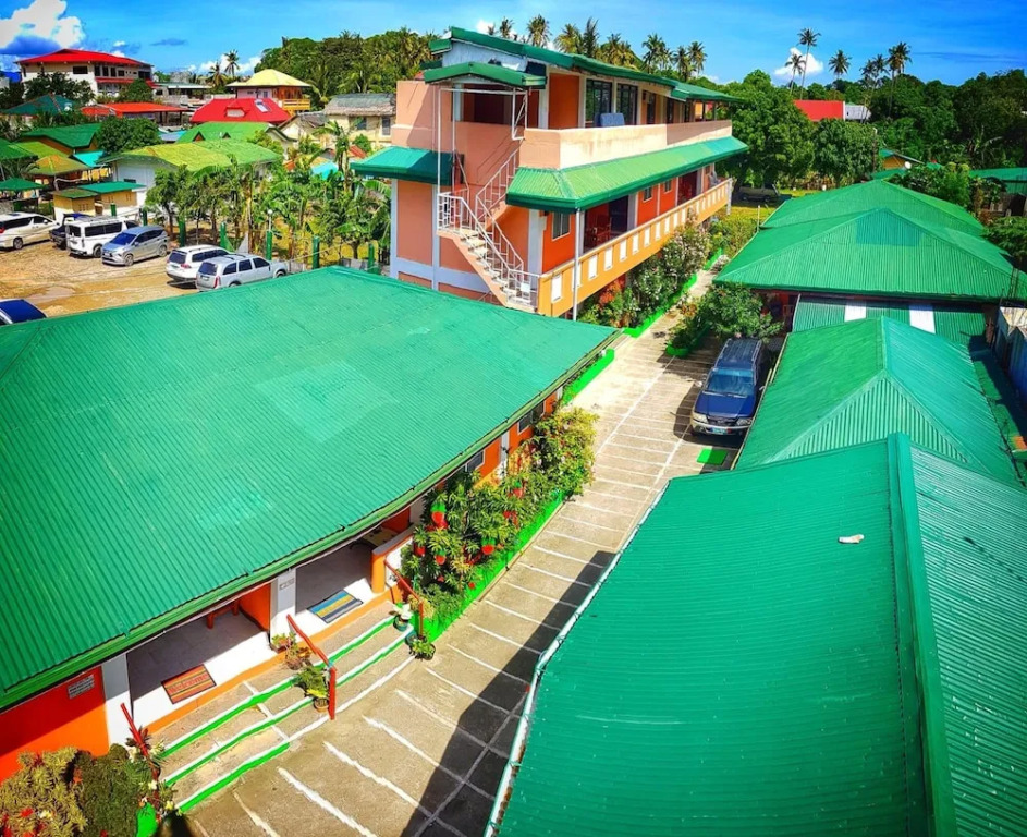 WHITE BEACH GUEST HOUSE