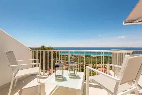 Suites Las Vistas by Menorca Vacations
