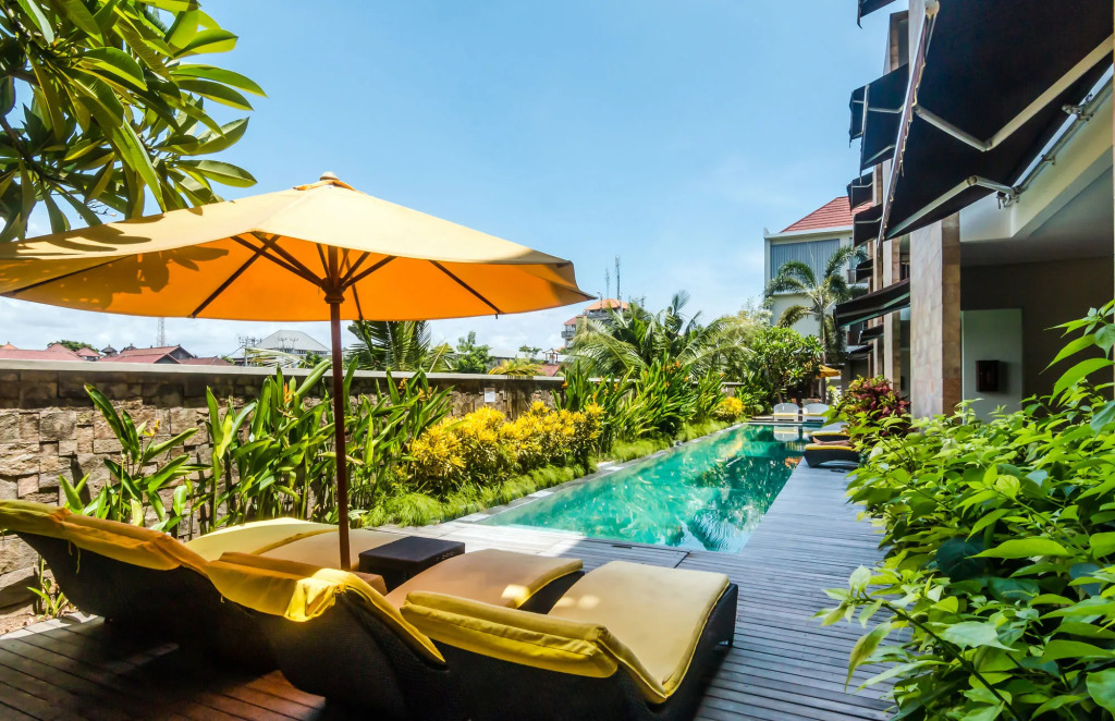 ZEN Premium Seminyak Braban