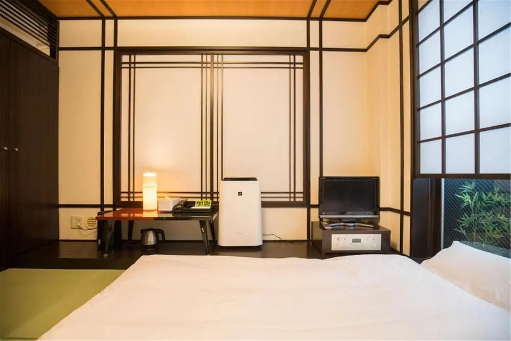 Floral Hotel - Nihonbashi Osaka