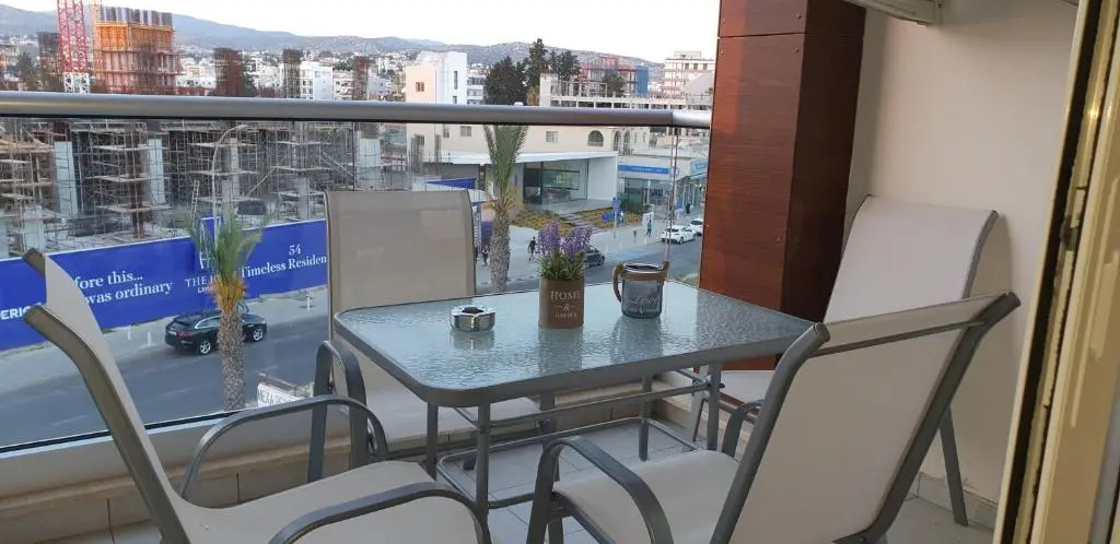 Takelena Apartments