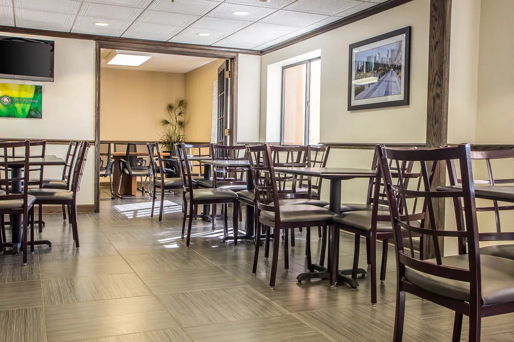 Quality Inn Elgin