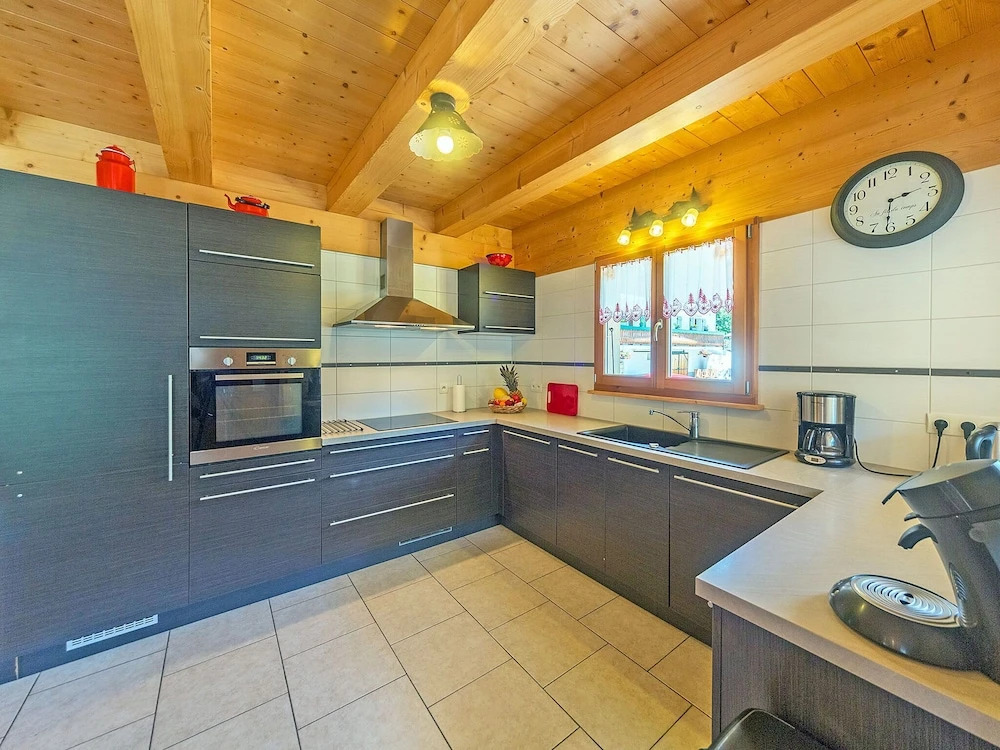 Supreme Chalet in in Chatel French Alps near Ski Area