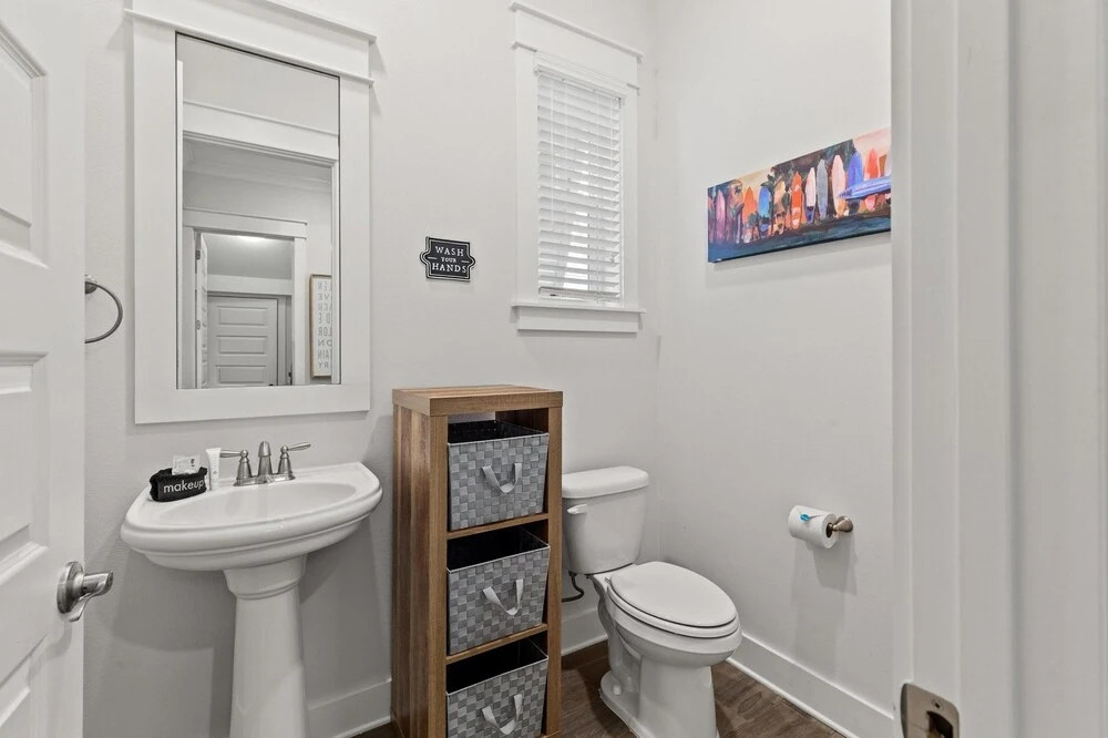 24 York Lane - Edgewater Escape by Blue Swell