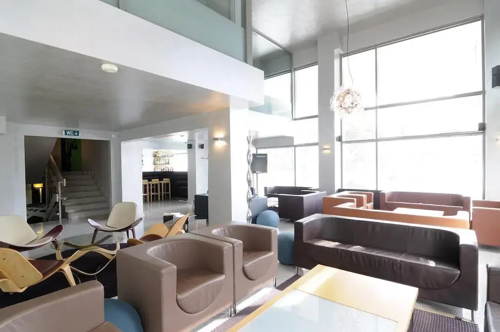 Maniatis Hotel