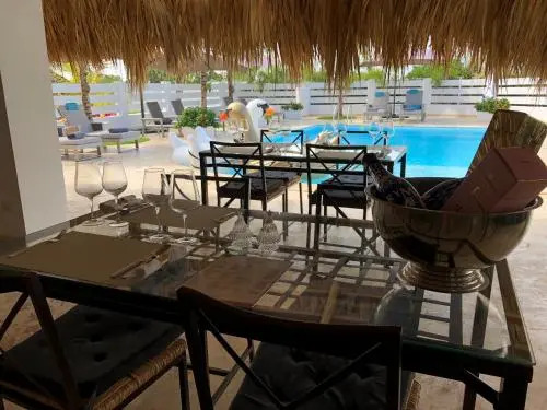 Hotel Las Flores