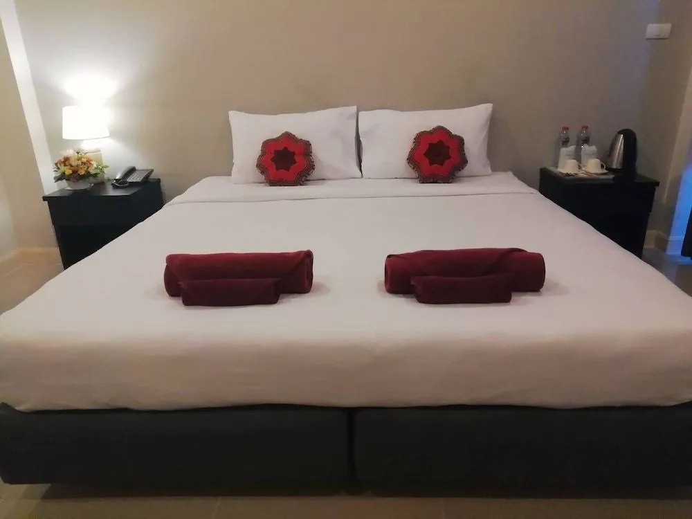 May House Karon Beach