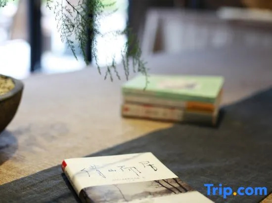 Xianyunju Resort Hotel (Yangshuo 20 yuan Scenic Area Branch)