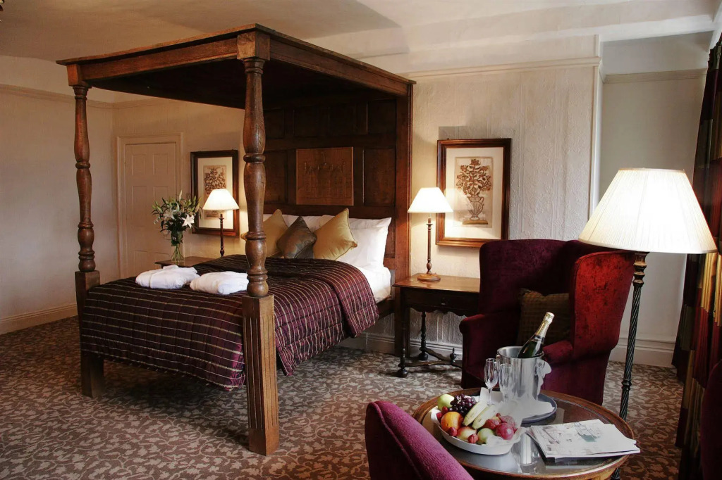 Manor House Hotel