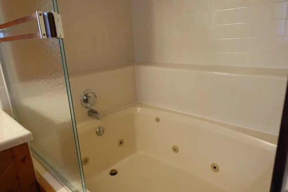 No Ka Oi - 2 Br Home