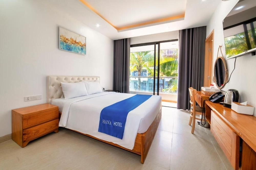 Hana Hotel Sonasea Night Market Phu Quoc