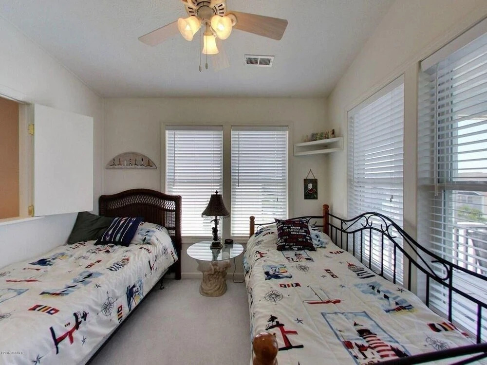Holden On South - 4 Br Home