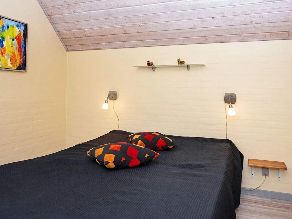 12 person holiday home in Ulfborg-By Traum