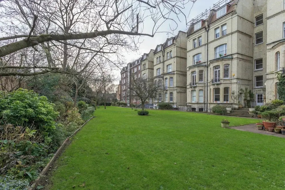 Elm Park Gardens XI by Onefinestay