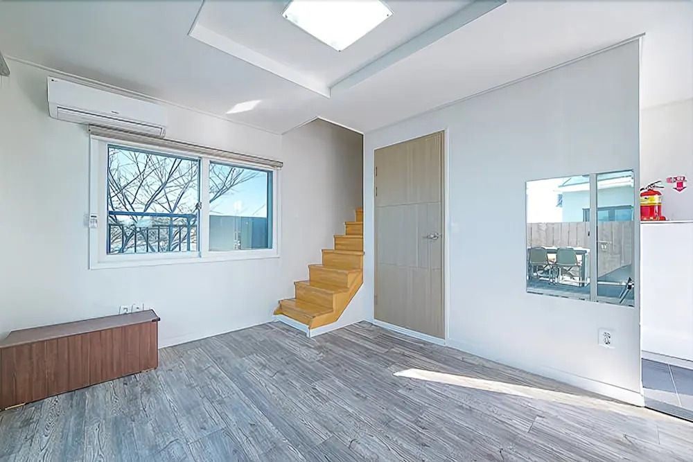 Sacheon Bito Pension