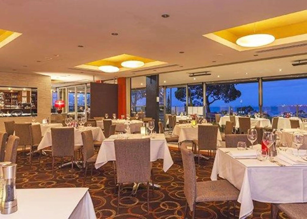 Bayside Geelong Hotel & Apartments, an Ascend Collection Hotel
